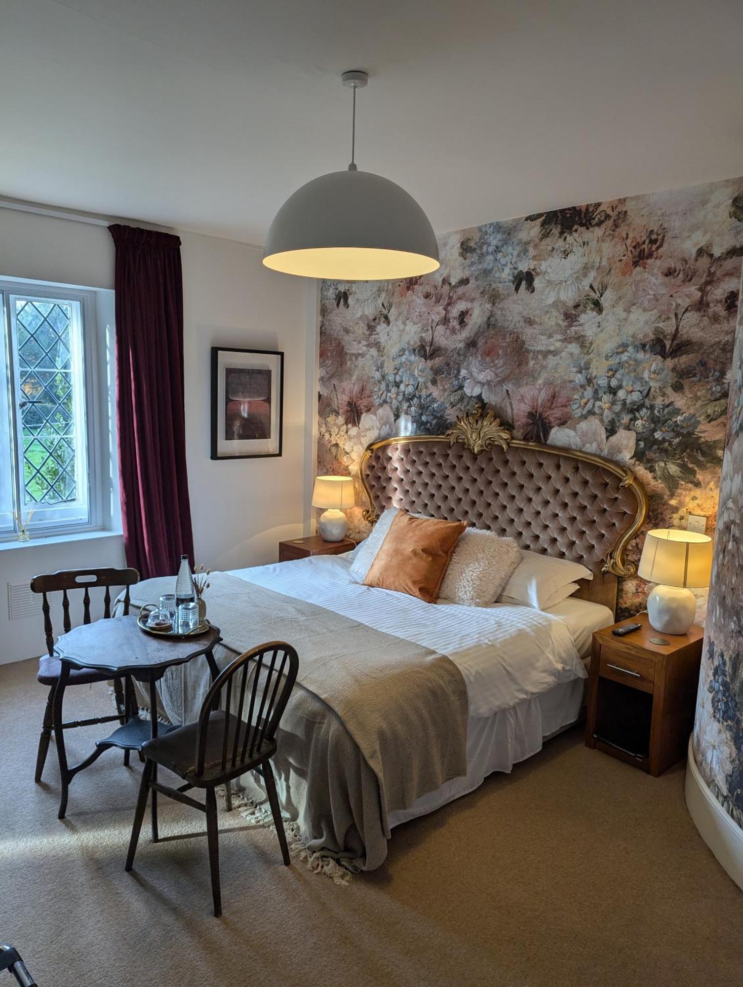 The Duke Hotel Hilmarton Экстерьер фото