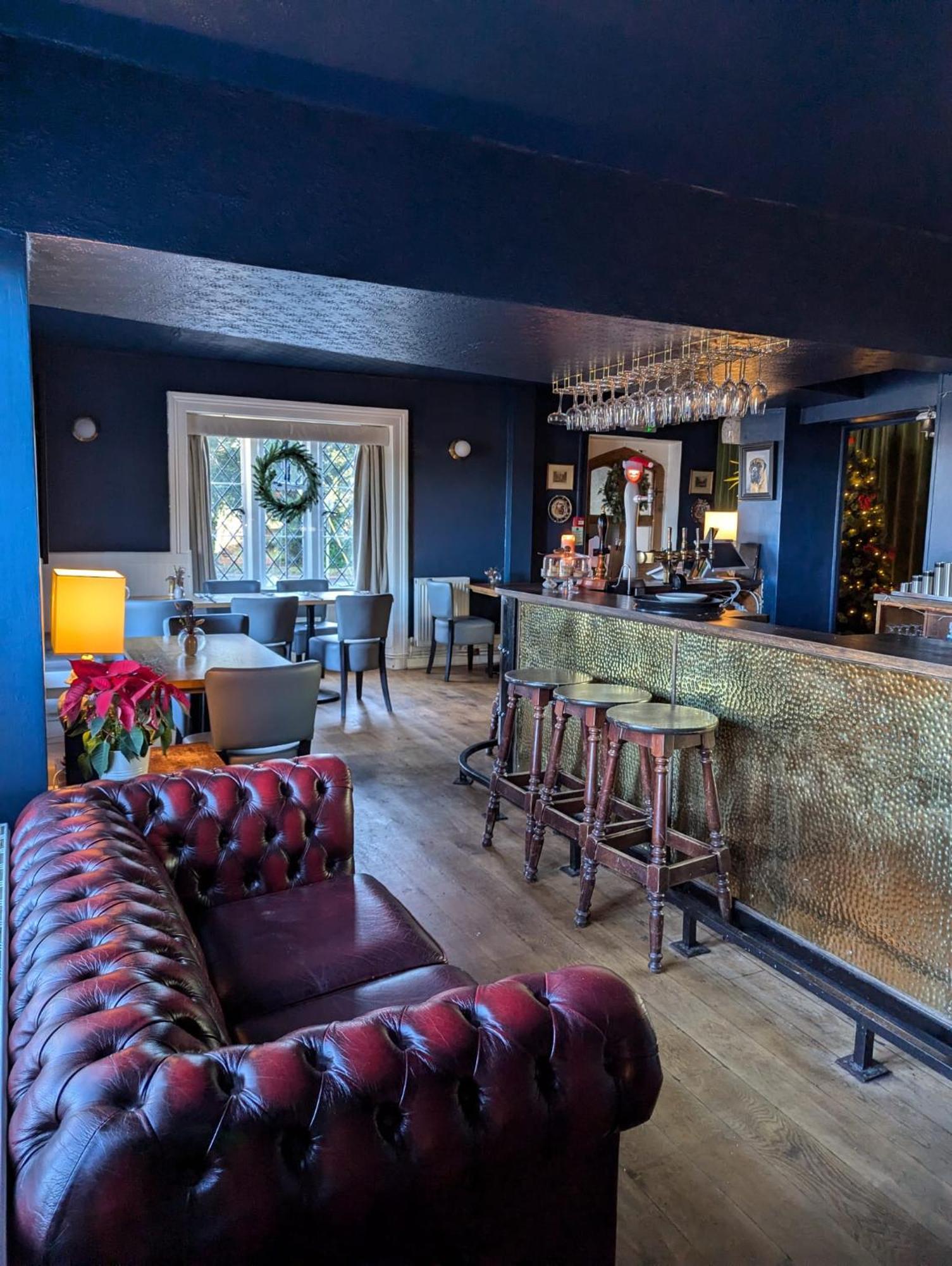 The Duke Hotel Hilmarton Экстерьер фото