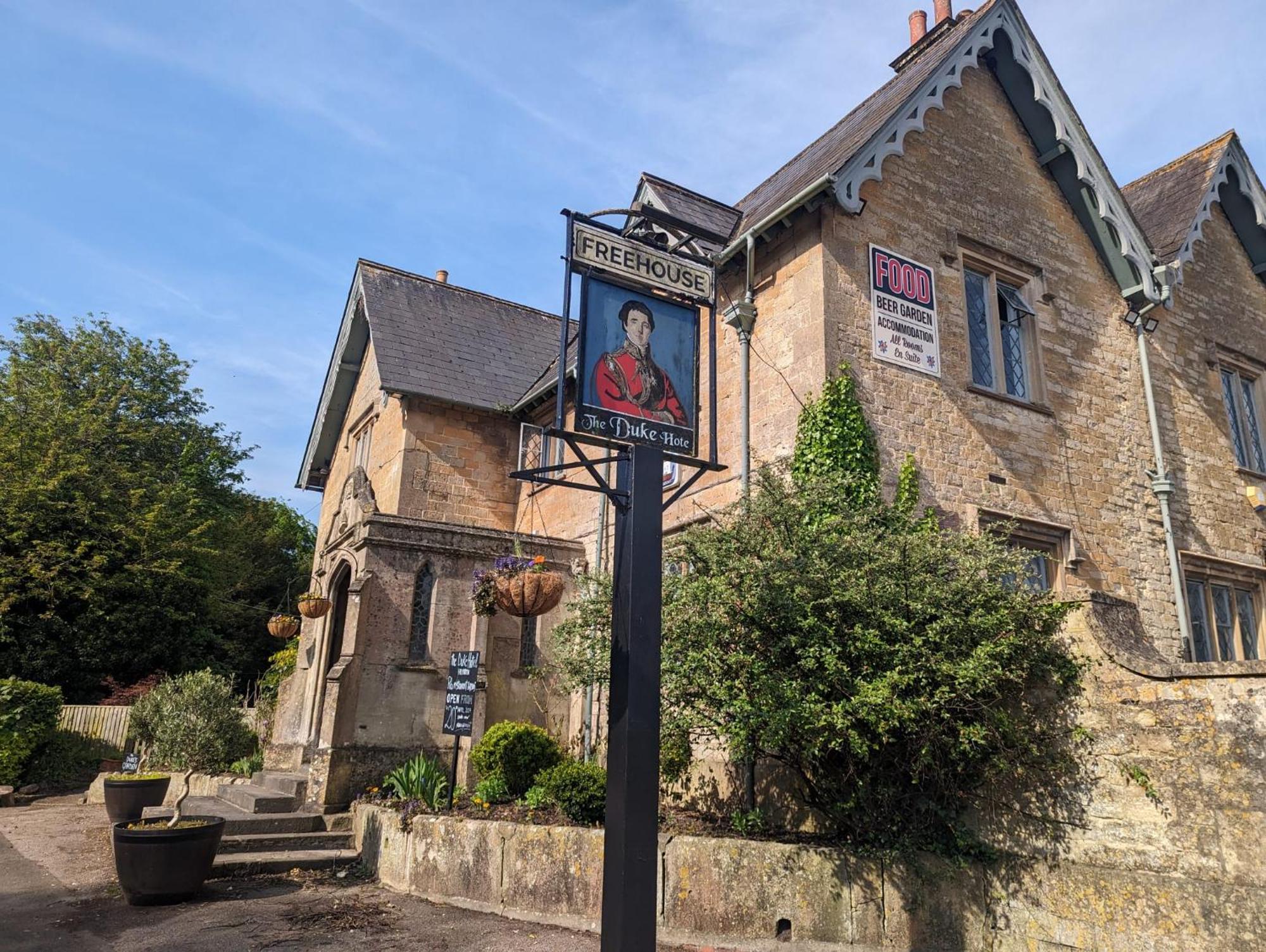 The Duke Hotel Hilmarton Экстерьер фото